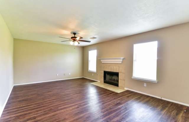7826 Royal Cliff Court Gallery 4