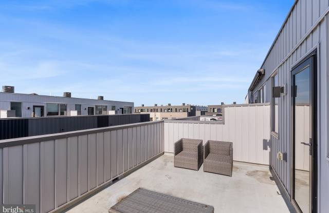 3107 BIRCHVIEW Walk Gallery 4