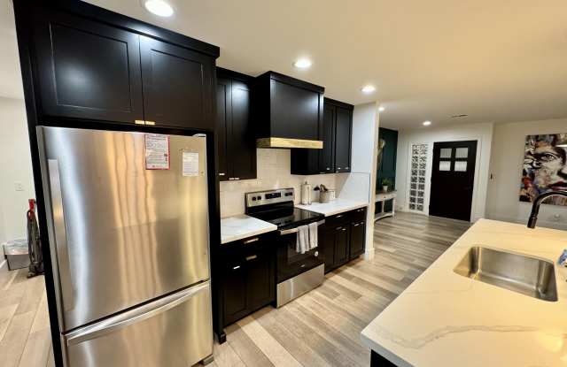 8507 E Bonnie Rose Avenue photos photos