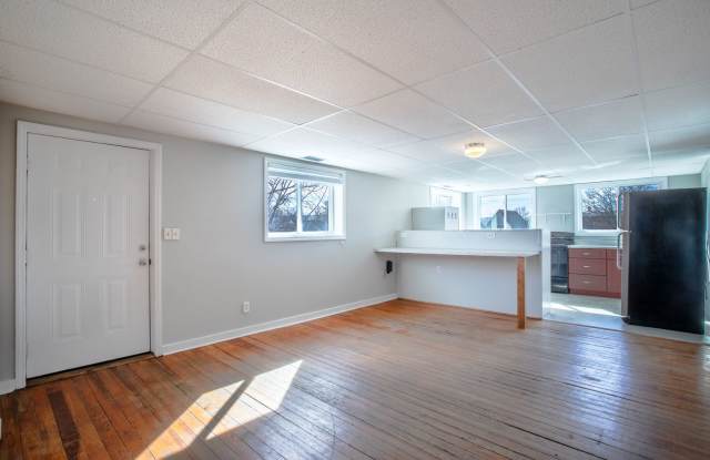 Downtown Apartment Gallery 4