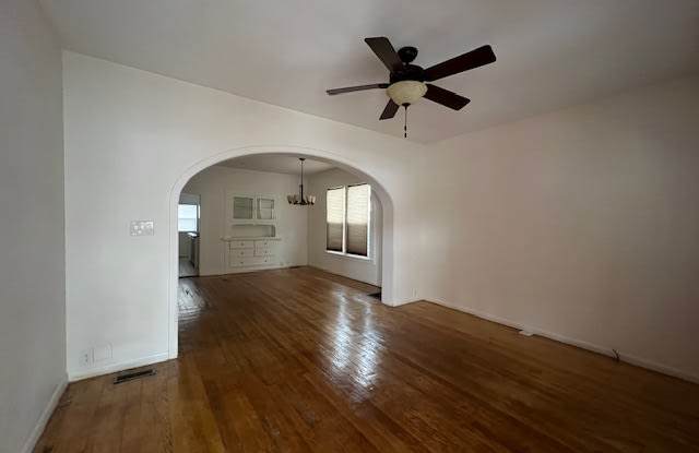 278 East 9th Street Gallery 4