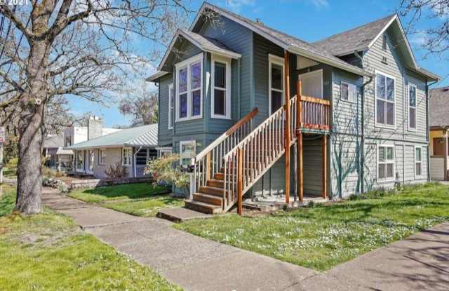 502 14th St Ne photos photos