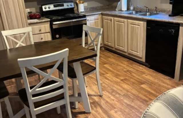 156 Weaver Circle photos photos