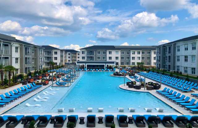 The Pointe North Hills photos photos