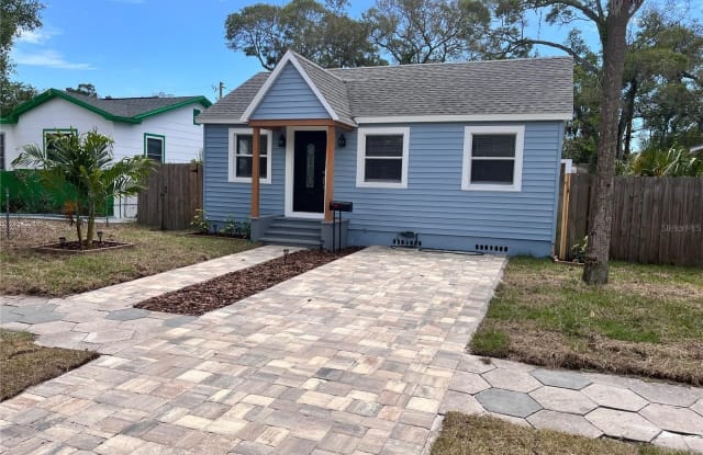 2686 18TH AVENUE S - 2686 18th Avenue South, St. Petersburg, FL 33712