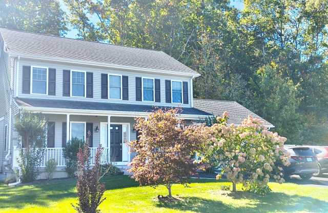 ****Johnston/Boulder Hill Estates – Gorgeous Single Family - $4,100**** Gallery 3
