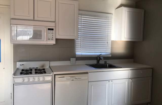 5601 York Boulevard - 1 Gallery 4