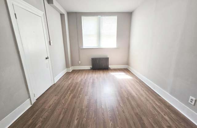 5717 N PARK Avenue Gallery 2