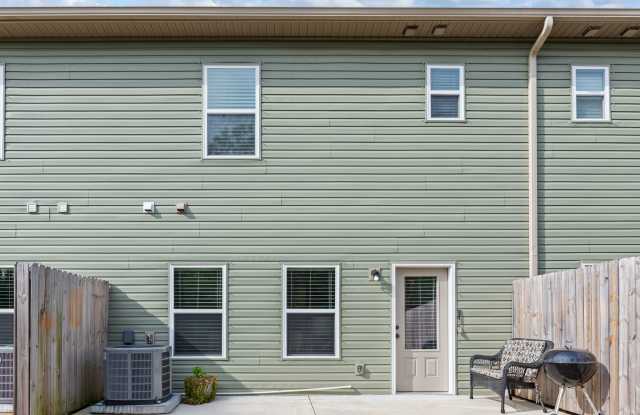 1712 Sound Haven Ct - 1712 Sound Haven Court, Navarre, FL 32566