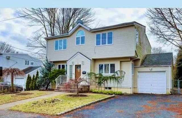 10-02 Maxwell Place - 10-02 Maxwell Place, Fair Lawn, NJ 07410