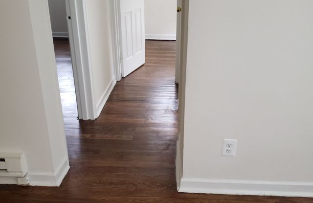 NOW LEASING AT BUNKER HILL FLATS! photos photos