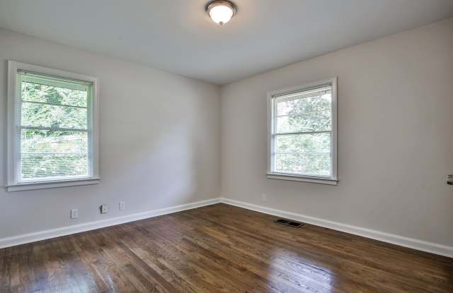 3414 Midway Road Gallery 2