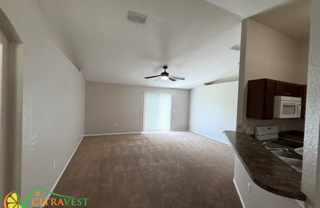 2160 Oakhurst Dr Gallery 2
