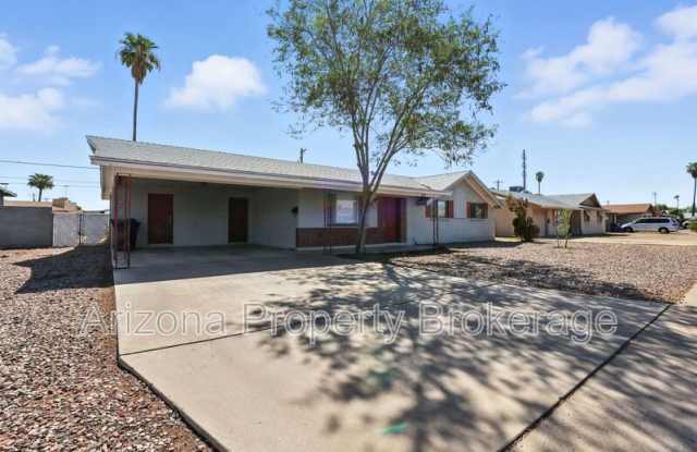 429 N. Saguaro photos photos