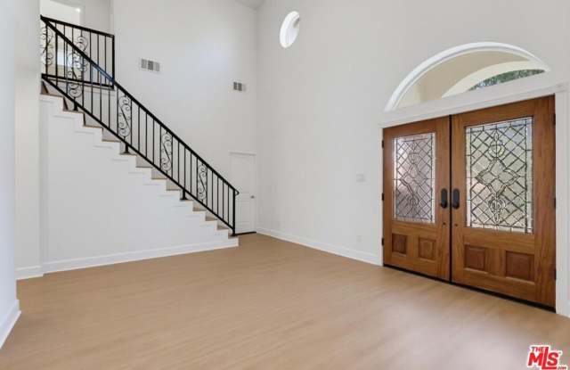 3528 Mesquite Drive Gallery 3