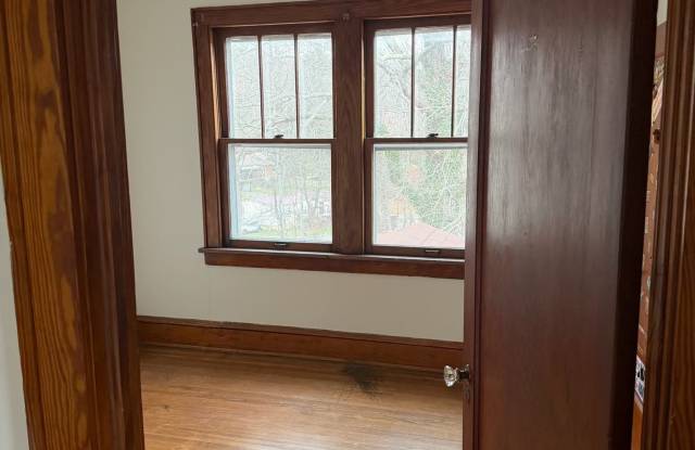 4722 Coal Heritage Road - 4722 Coal Heritage Road, Bluewell, WV 24701