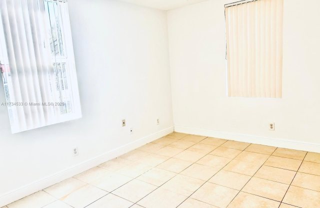 2099 NW 26th Ave photos photos