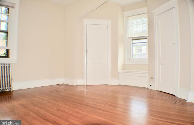510 W MANHEIM Street Gallery 4