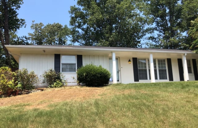 3512 Lakeside Drive - 3512 Lakeside Drive, Vestavia Hills, AL 35243