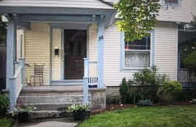36 1/2 Thayer Street - 36 Thayer Street, Rochester, NY 14607