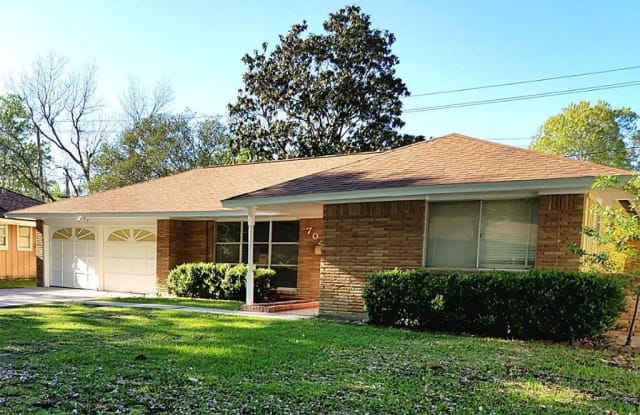 704 Chandler Drive - 704 Chandler Drive, Baytown, TX 77521
