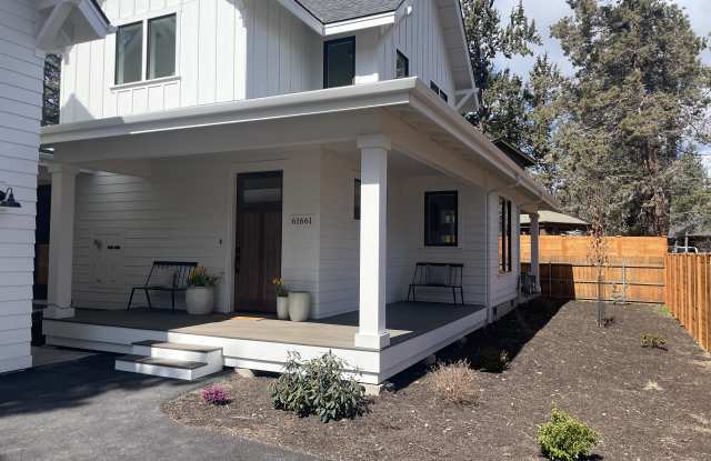 61661 Woodriver Dr - 61661 Woodriver Drive, Bend, OR 97702