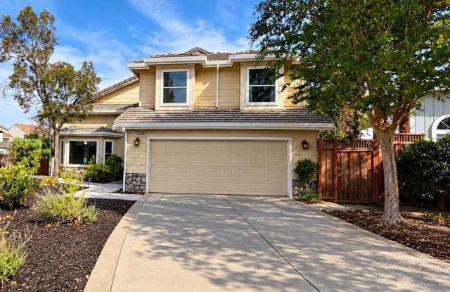Coming Soon! Beautiful 3-Bedroom 2.5 Bath Home with Landscaped Backyard Gallery 1