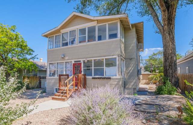 910 Rood Avenue - 5 photos photos 910 Rood Avenue - 5 photos photos