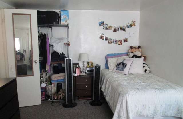Chorro, 66 photos photos