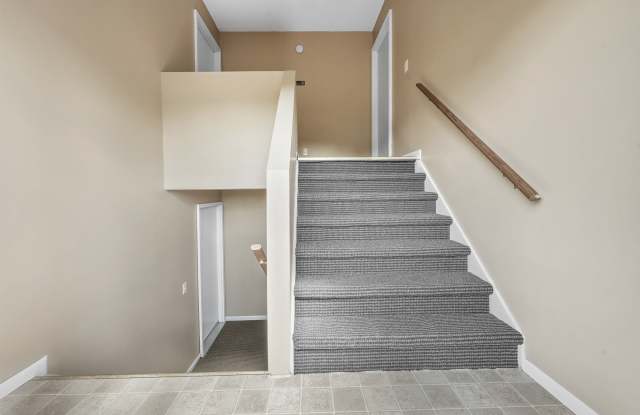 3311 Mahoney Dr photos photos