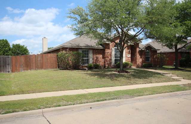 Beautiful home with great landscape! - 1707 Barton Springs Court, Allen, TX 75002