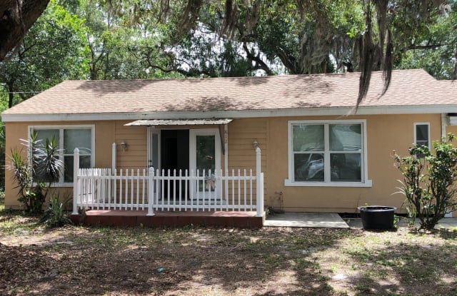 812 29th St NW - 812 29th Street Northwest, Inwood, FL 33881