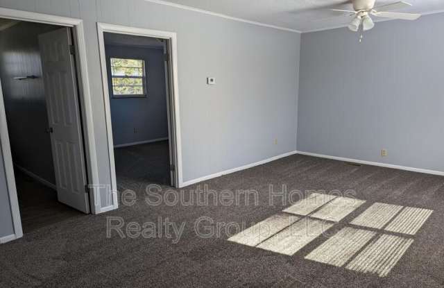 306 Cesar Street Gallery 4