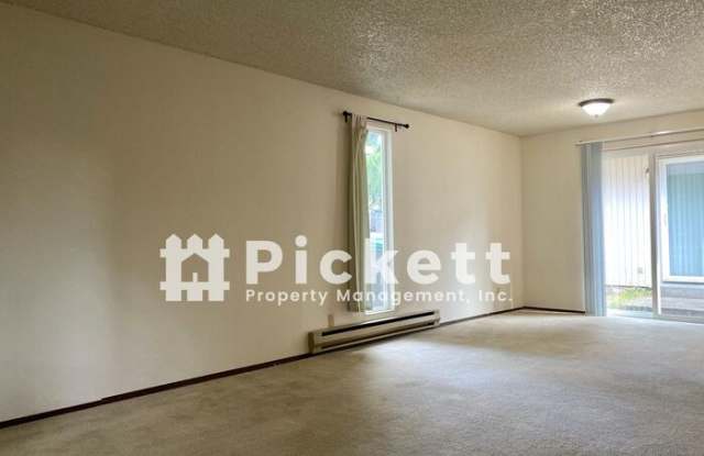 1805 Winfield Avenue Gallery 3