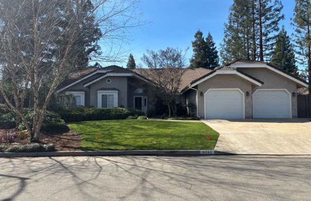 Wonderful home offering a nice and spacious floor plan, nice amenities and a wonderful location close to schools, shopping and Woodward Park. photos photos