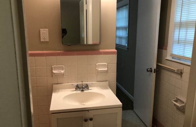 4256 Yates Road Gallery 2