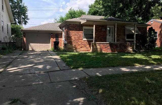 28083 PINEHURST Street - 28083 Pinehurst Street, Roseville, MI 48066
