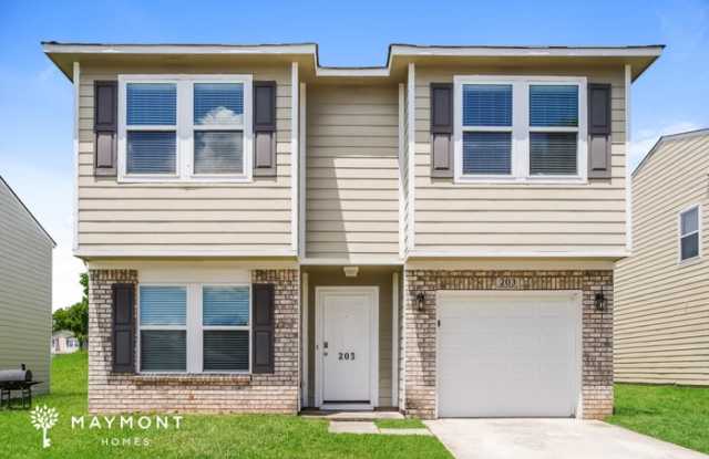 203 Whitestone Drive Northeast photos photos