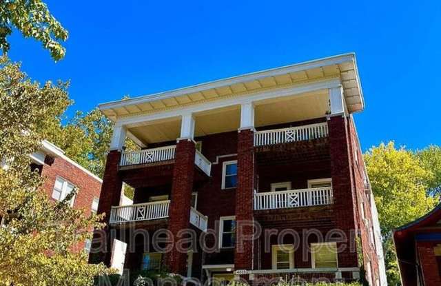 4013 Charlotte St photos photos 4013 Charlotte St photos photos