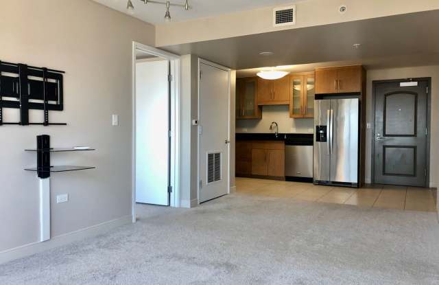 Pacifica Honolulu, Pet Friendly - 2BR/2BA + Den/Tandem Parking photos photos