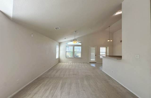 4700 Sydney Harbour Court Gallery 4
