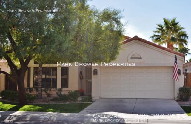 221 E Vaughn Ave - 221 East Vaughn Avenue, Gilbert, AZ 85234