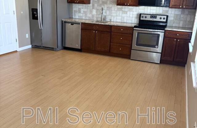 4229 Summertree Drive Gallery 4