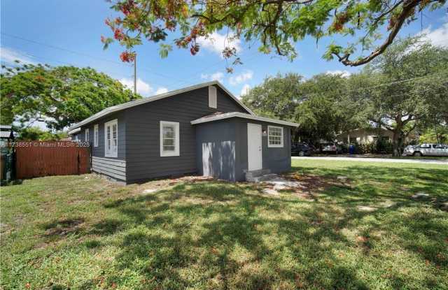 2246 CLEVELAND ST HOLLYWOOD, FL 33020- - 2246 Cleveland Street, Hollywood, FL 33020 2246 CLEVELAND ST HOLLYWOOD, FL 33020- - 2246 Cleveland Street, Hollywood, FL 33020