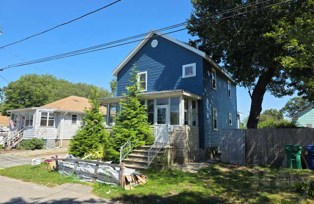 46 May Ave photos photos