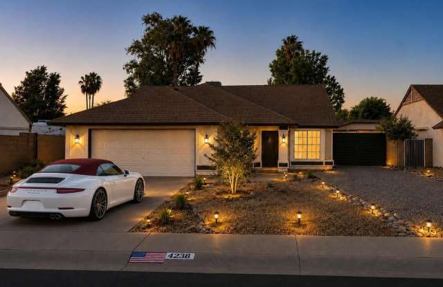 4238 E EVERETT Drive Gallery 3