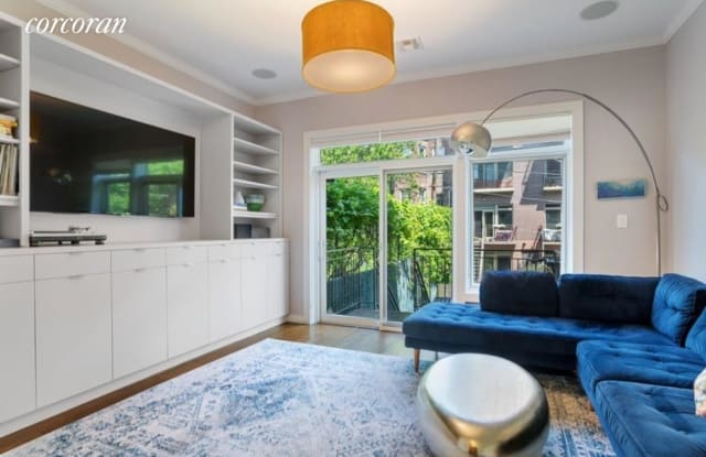 315 Greene Avenue - 315 Greene Ave, Brooklyn, NY 11238