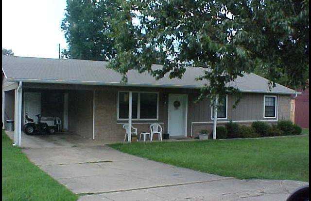 102 S Fir Street - 102 South Fir Street, Bryant, AR 72022