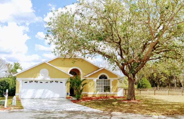 553 Pine Lake View Dr - 553 Pine Lake View Drive, Polk County, FL 33837