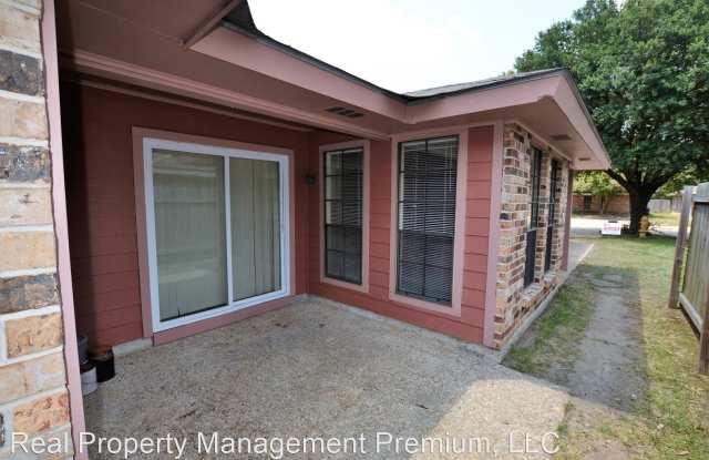 1120 Willow Creek Dr Gallery 4